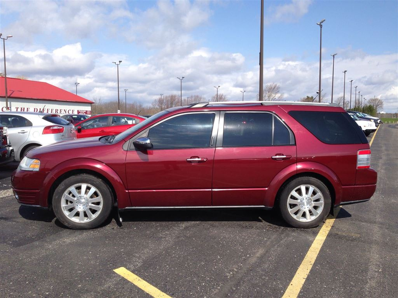 Illustration for article titled You Get This Awesome Volvo Wagon For The Price Of A Used Ford Minivan